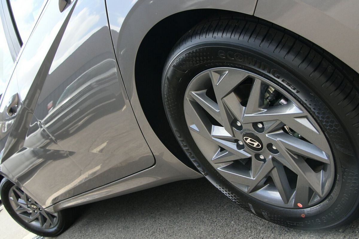 2025 Hyundai i30 Elite Hybrid CN7.V2