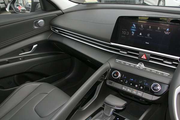 2025 Hyundai i30 Elite Hybrid CN7.V2