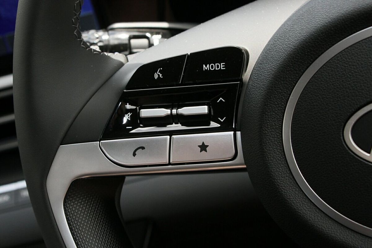 2025 Hyundai i30 Elite Hybrid CN7.V2