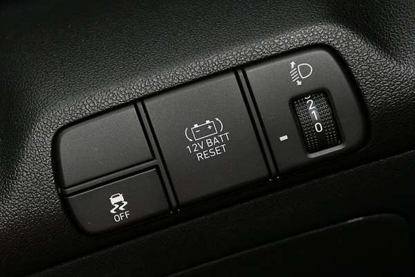 2025 Hyundai i30 Elite Hybrid CN7.V2