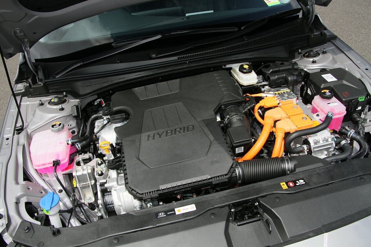 2025 Hyundai i30 Elite Hybrid CN7.V2