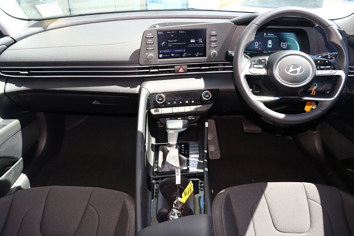 2025 Hyundai i30 Hybrid CN7.V2