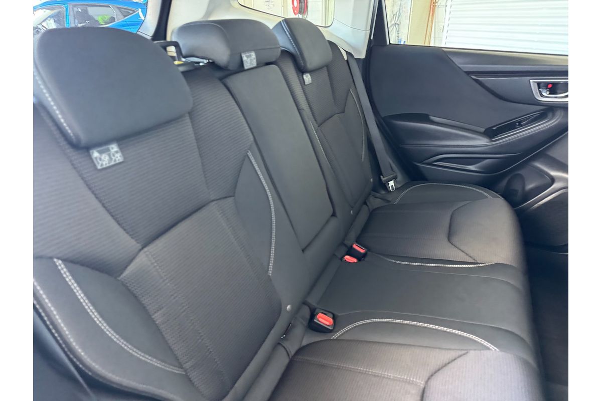 2024 Subaru Forester 2.5i S5