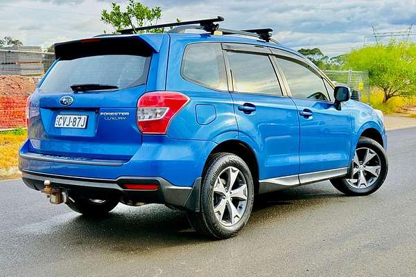 2014 Subaru Forester 2.5i S4