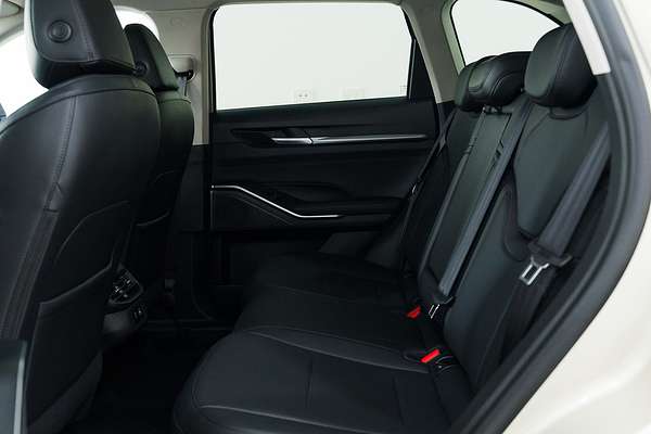 2025 GWM H6 Ultra Hybrid B01