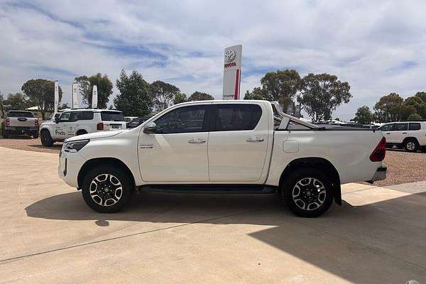 2020 Toyota Hilux SR5 GUN126R 4X4