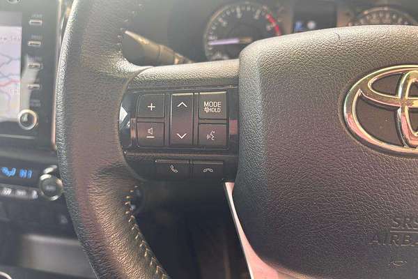 2020 Toyota Hilux SR5 GUN126R 4X4