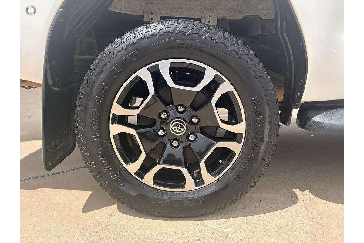 2020 Toyota Hilux SR5 GUN126R 4X4