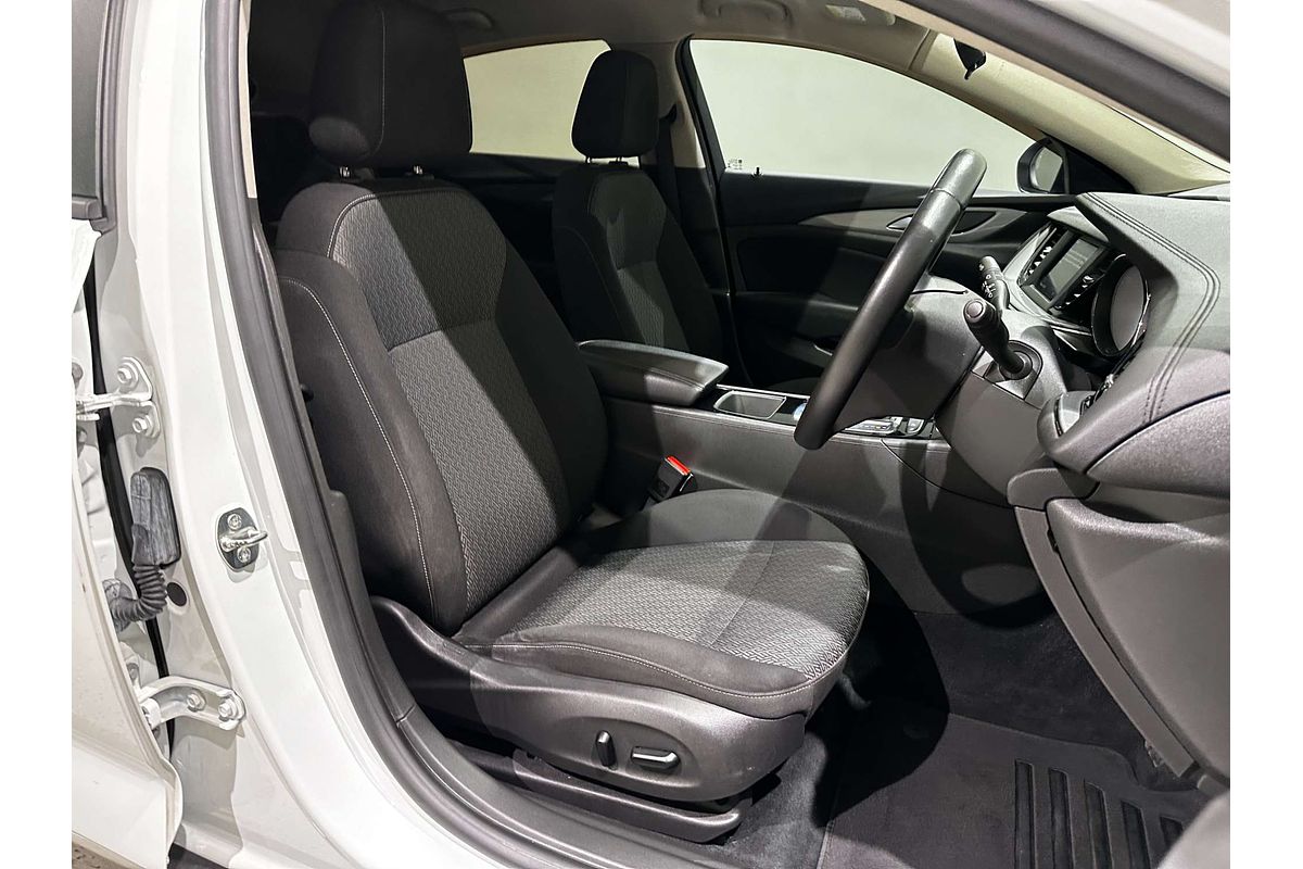 2019 Holden Commodore LT ZB