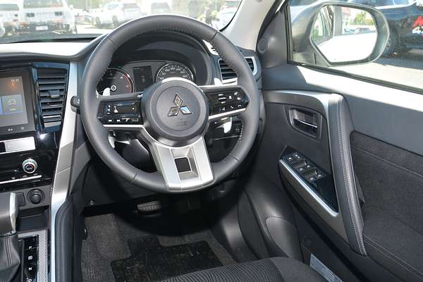 2025 Mitsubishi Pajero Sport GLX QG