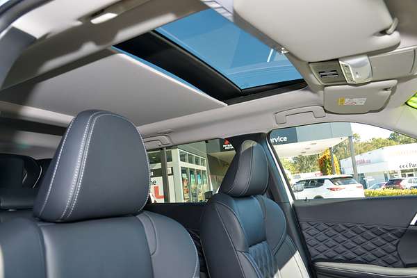2025 Mitsubishi Outlander PHEV Exceed ZM