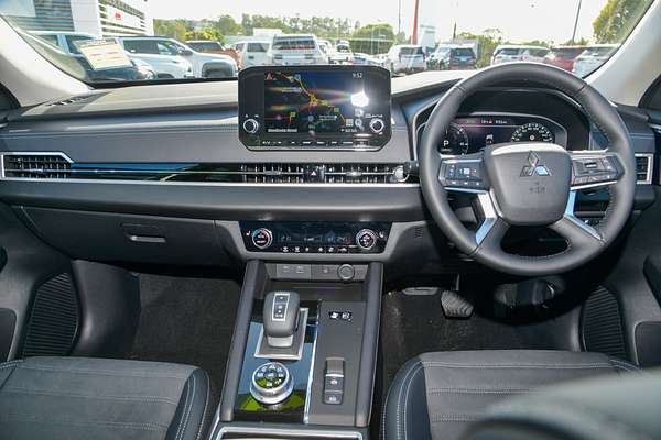 2025 Mitsubishi Outlander PHEV Aspire ZM