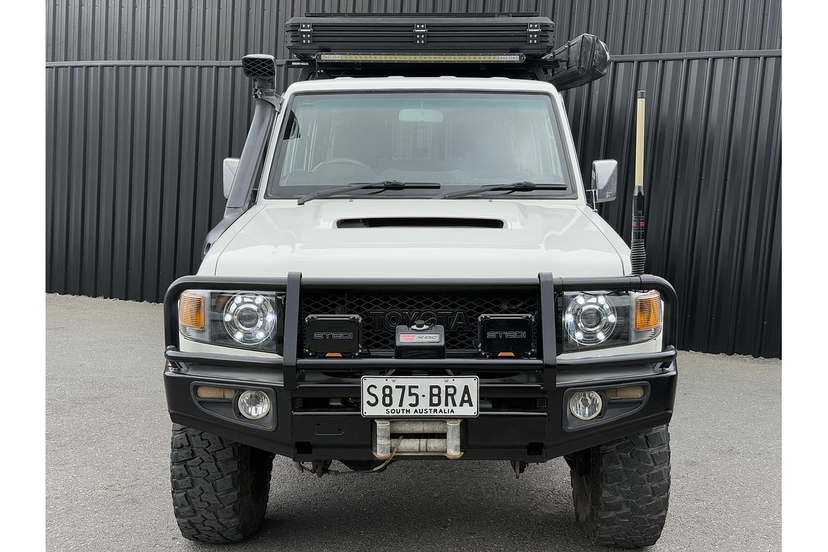 2011 Toyota Landcruiser GXL VDJ76R