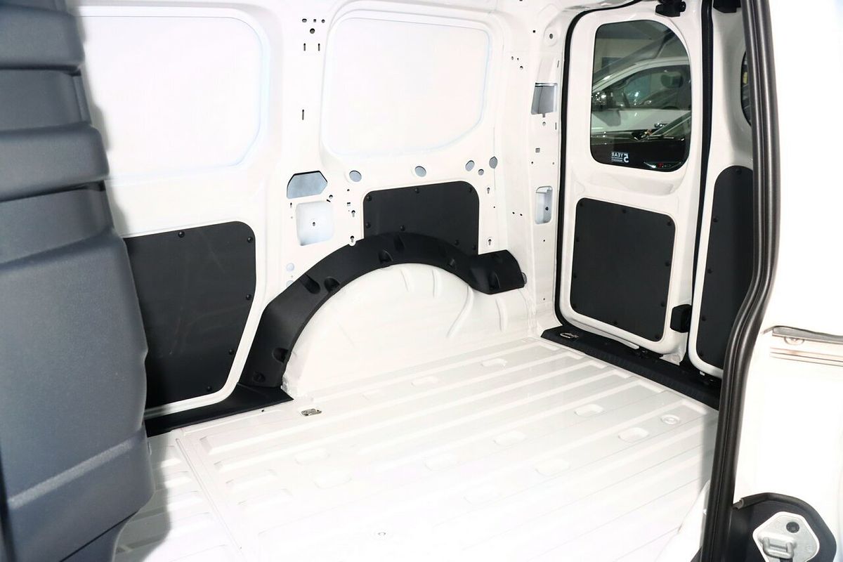 2024 Volkswagen CADDY TDI280 5