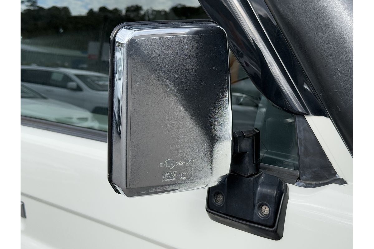 2011 Toyota Landcruiser GXL VDJ76R