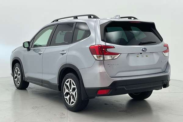 2023 Subaru Forester 2.5i 50 Years Edition S5