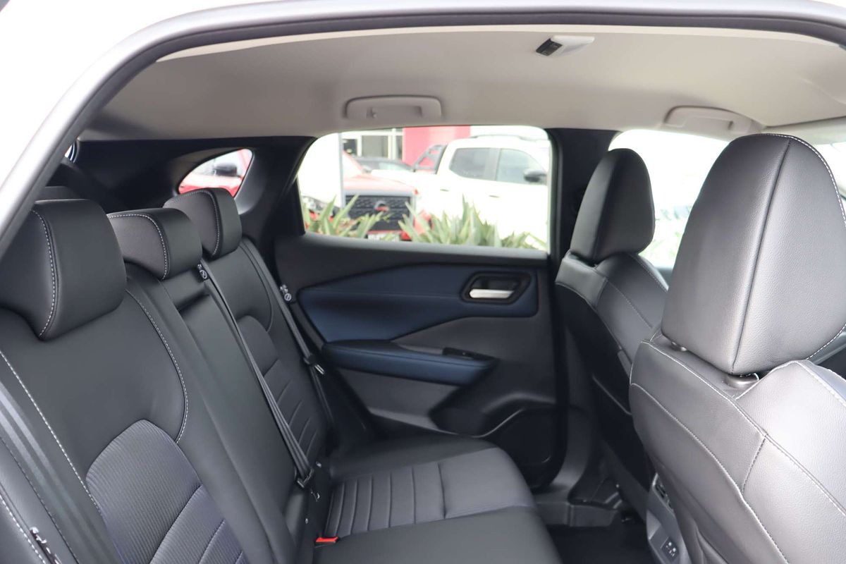 2024 Nissan QASHQAI ST-L J12