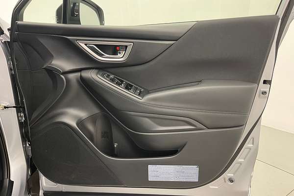2023 Subaru Forester 2.5i 50 Years Edition S5