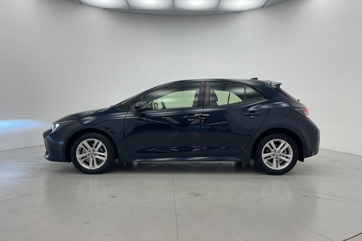 2020 Toyota Corolla Ascent Sport MZEA12R