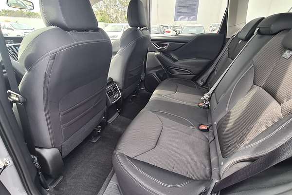 2024 Subaru Forester 2.5i S5