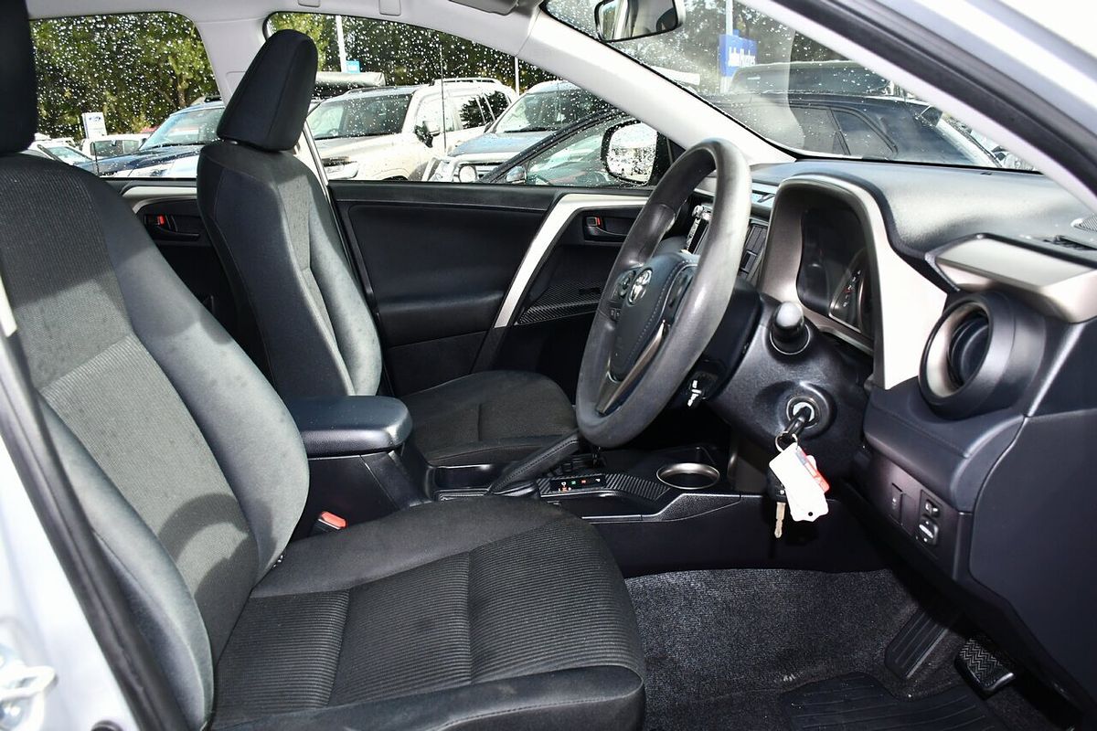2014 Toyota RAV4 GX ZSA42R