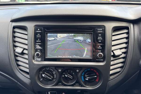 2021 Mitsubishi Triton GLX MR 4X4