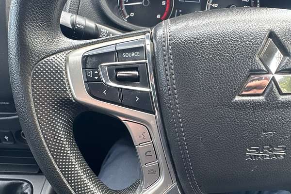 2021 Mitsubishi Triton GLX MR 4X4