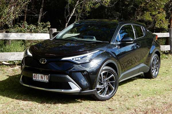 2020 Toyota C-HR Koba (AWD) Two Tone NGX50R