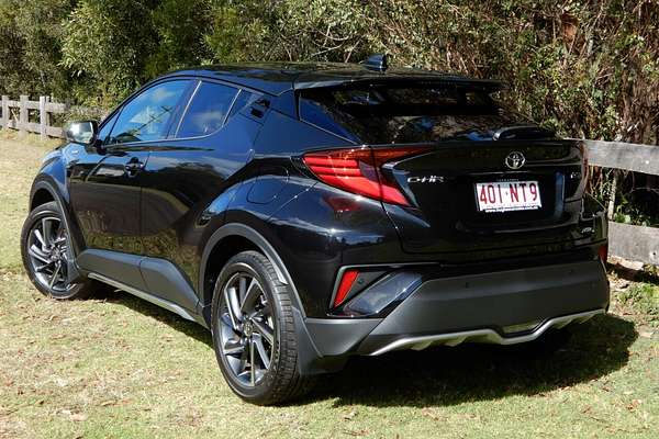 2020 Toyota C-HR Koba (AWD) Two Tone NGX50R
