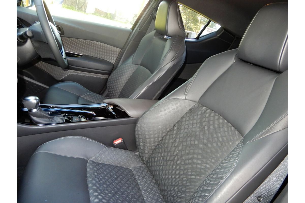 2020 Toyota C-HR Koba (AWD) Two Tone NGX50R