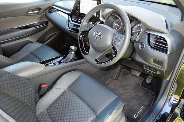 2020 Toyota C-HR Koba (AWD) Two Tone NGX50R