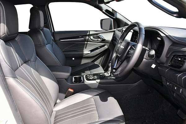 2025 Isuzu MU-X LS-T