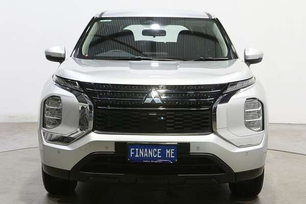 2024 Mitsubishi Outlander ES ZM