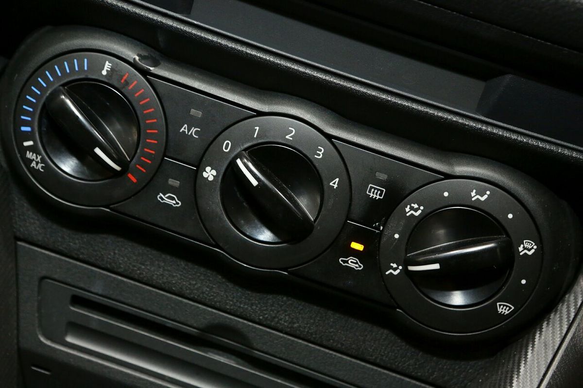 2016 Mazda 2 Neo DJ Series