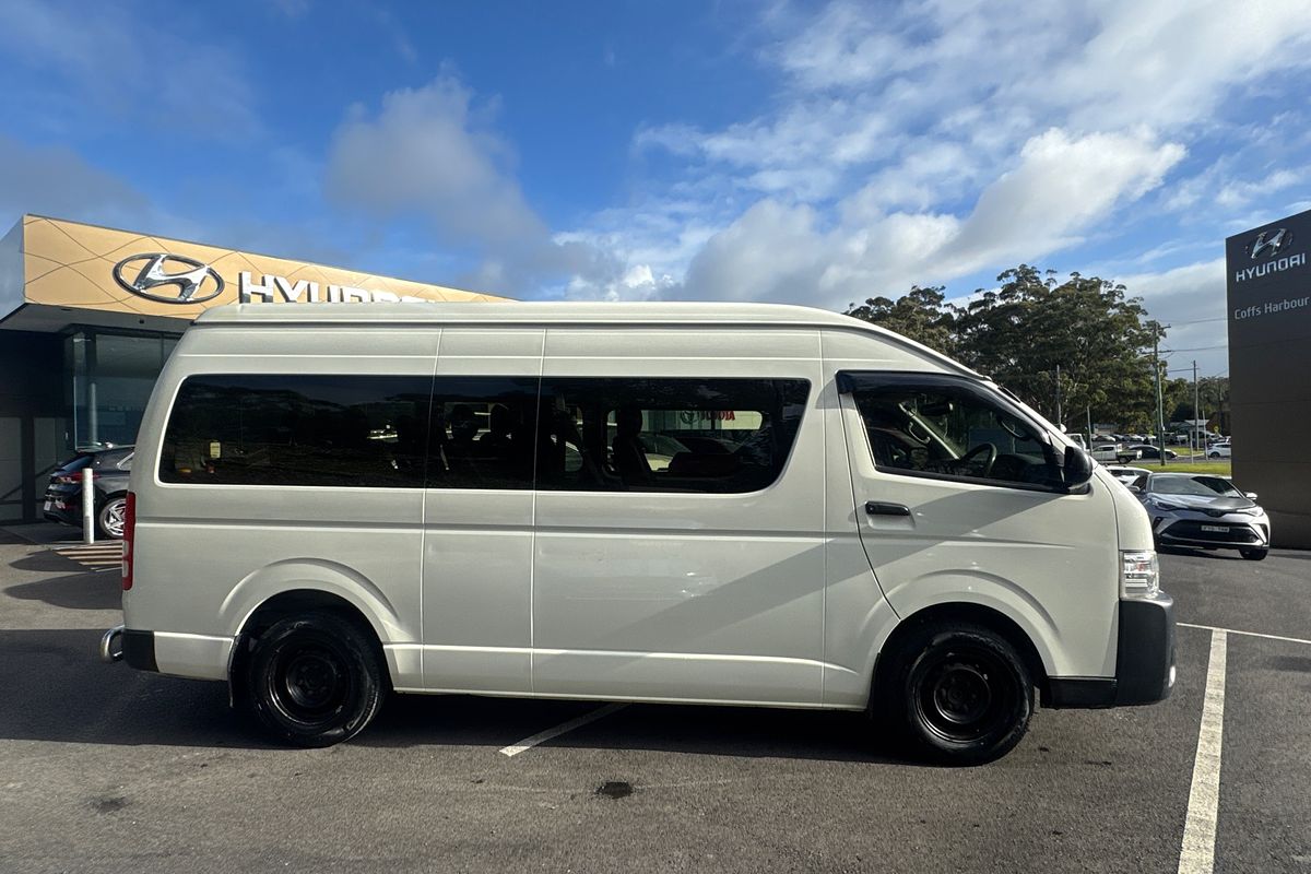 2019 Toyota Hiace Commuter KDH223R