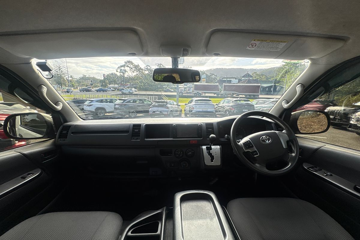 2019 Toyota Hiace Commuter KDH223R