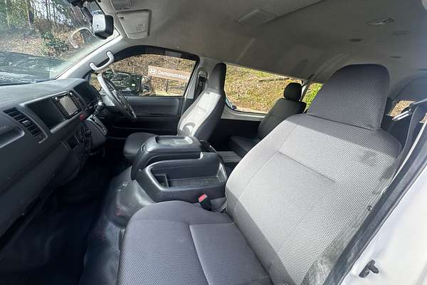 2019 Toyota Hiace Commuter KDH223R
