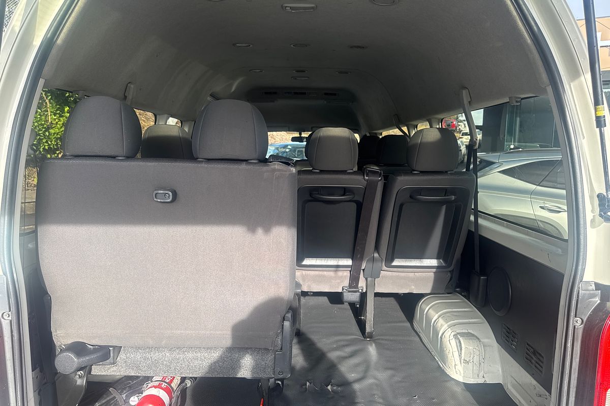 2019 Toyota Hiace Commuter KDH223R