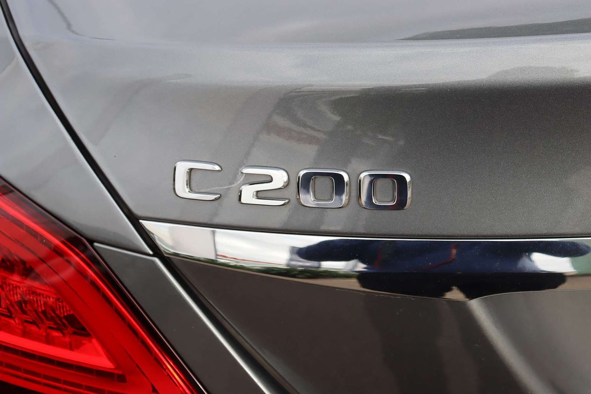 2018 Mercedes-Benz C-Class C200 W205