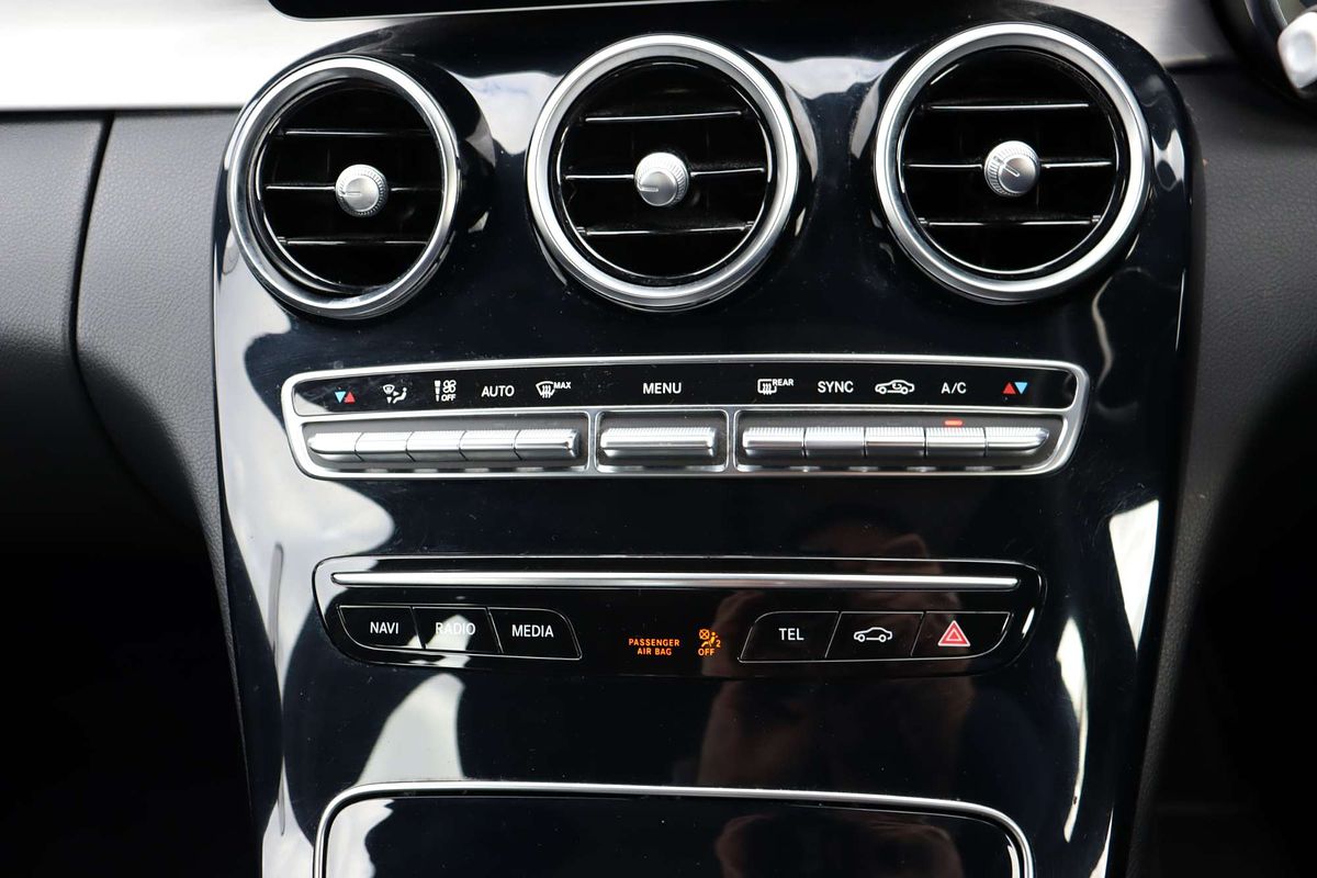 2018 Mercedes-Benz C-Class C200 W205
