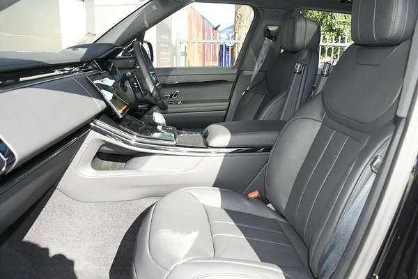 2025 Land Rover Range Rover Sport D300 Dynamic SE L461