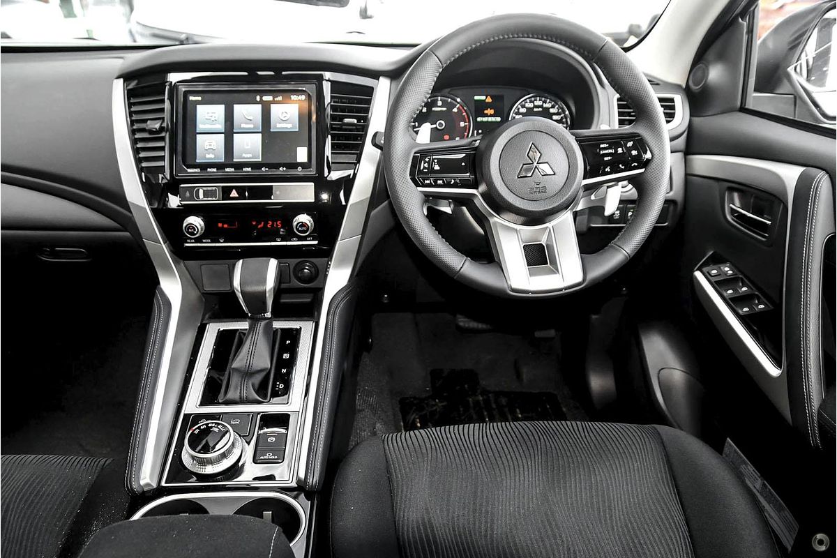 2024 Mitsubishi Pajero Sport GLX QG