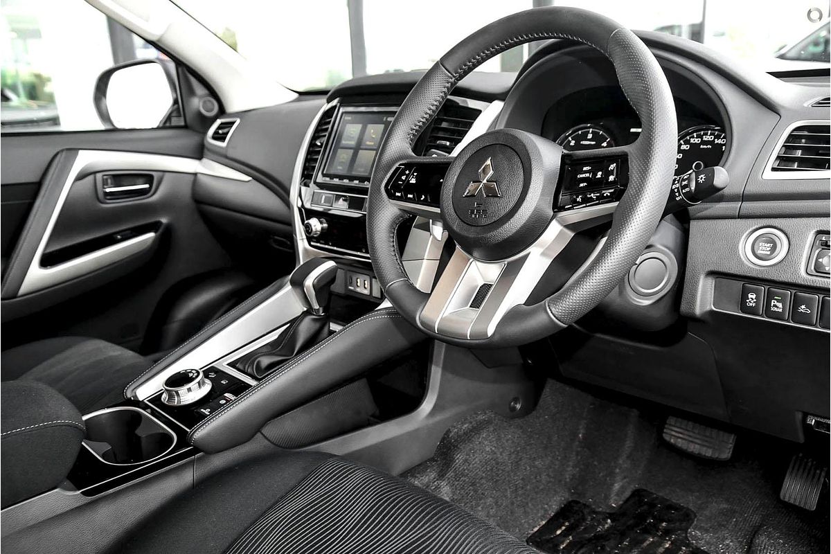 2024 Mitsubishi Pajero Sport GLX QG