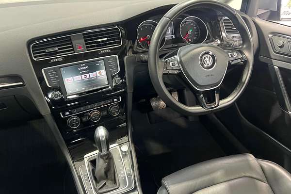 2015 Volkswagen Golf 110TSI Highline 7