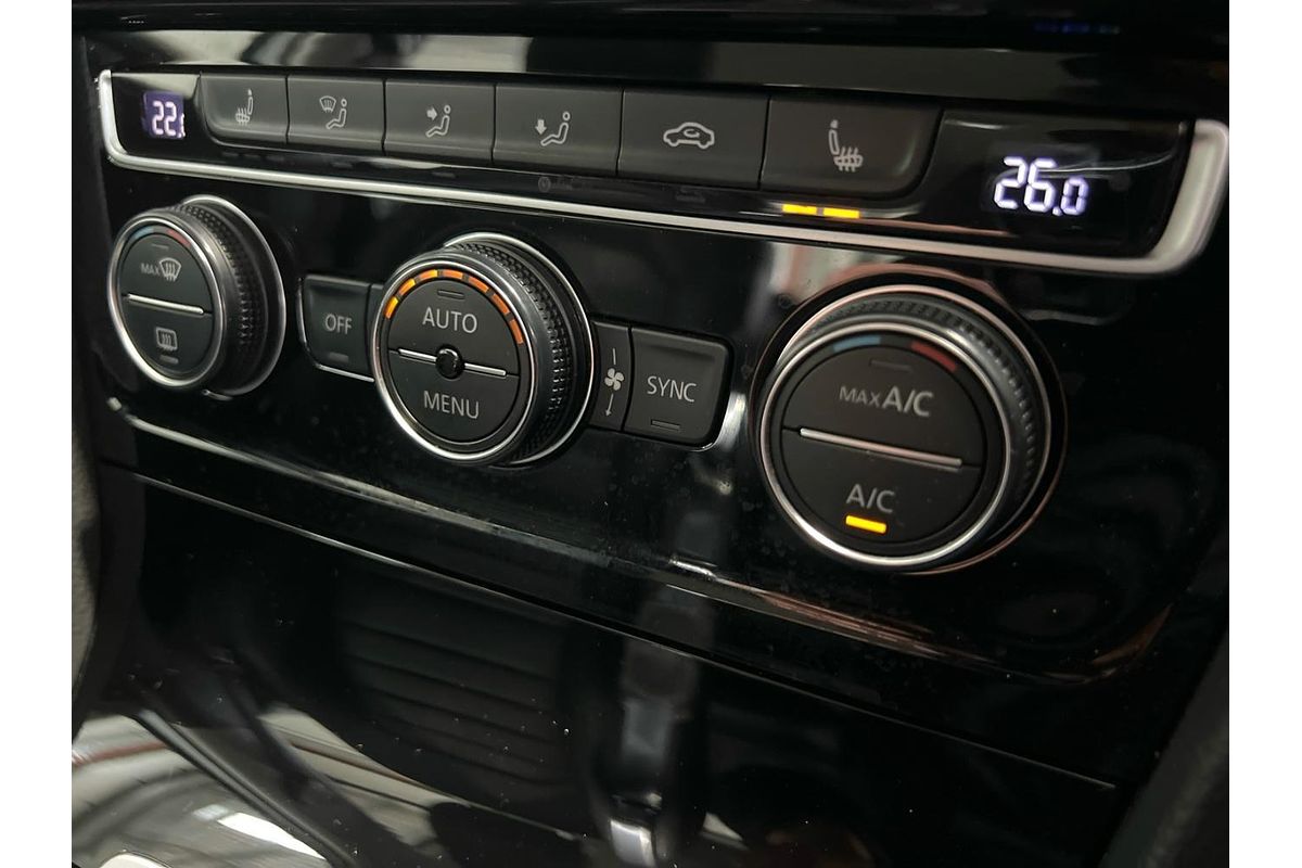 2015 Volkswagen Golf 110TSI Highline 7