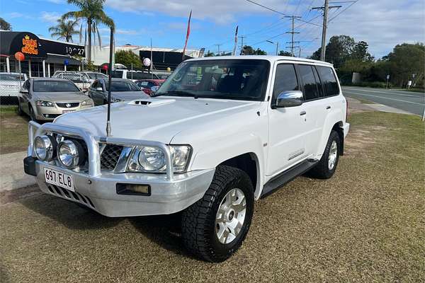 2009 Nissan Patrol ST-L GU 6