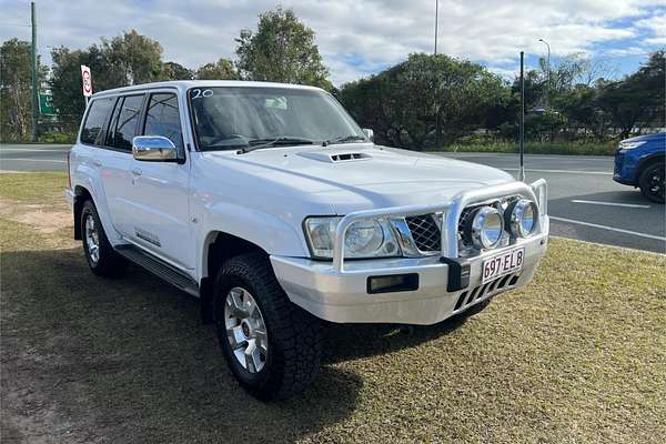 2009 Nissan Patrol ST-L GU 6
