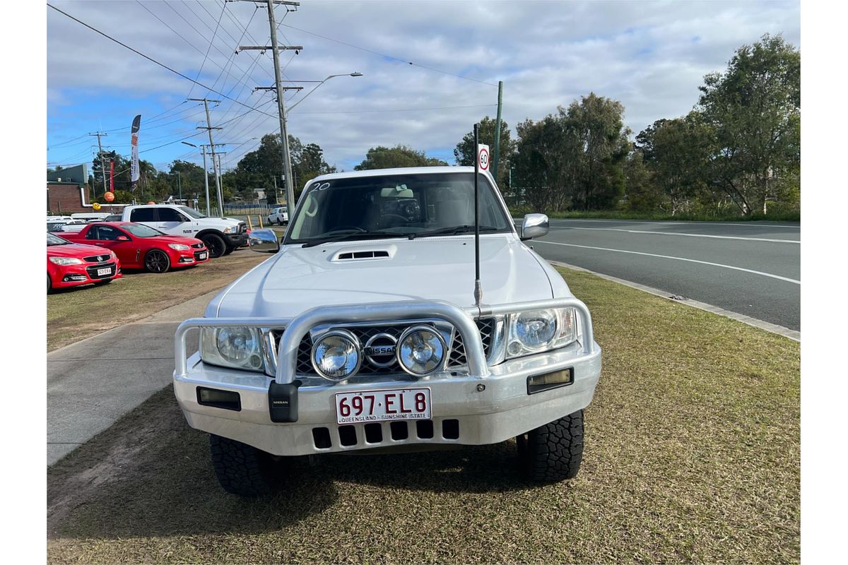 2009 Nissan Patrol ST-L GU 6