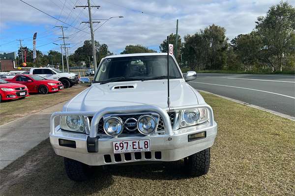 2009 Nissan Patrol ST-L GU 6