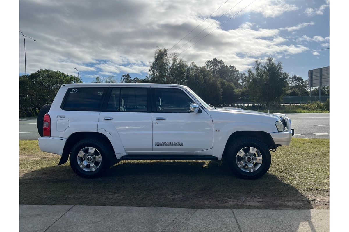 2009 Nissan Patrol ST-L GU 6